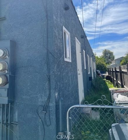 135 E 77th, Los Angeles, CA 90003