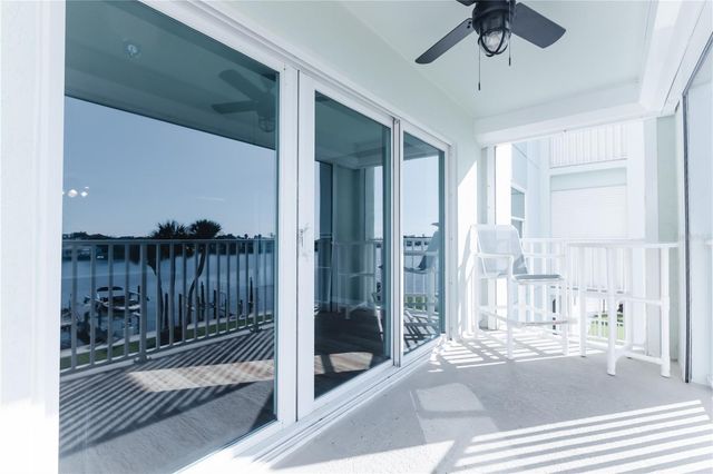 400 64TH AVENUE 305, St Pete Beach, FL 33706