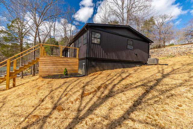509 Pleasure Point DR, Goodview, VA 24095