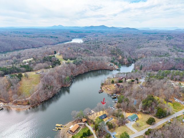 509 Pleasure Point DR, Goodview, VA 24095