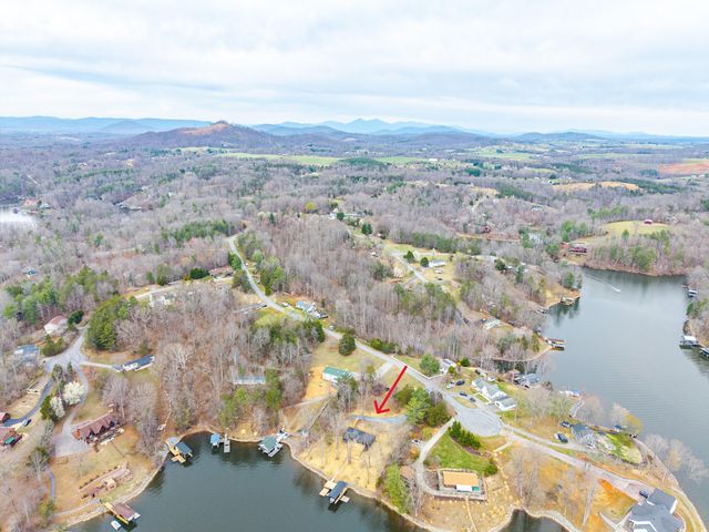 509 Pleasure Point DR, Goodview, VA 24095