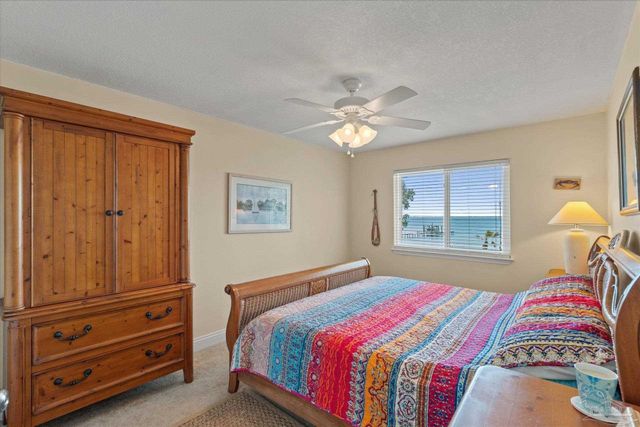 4845 Soundside Dr, Gulf Breeze, FL 32563