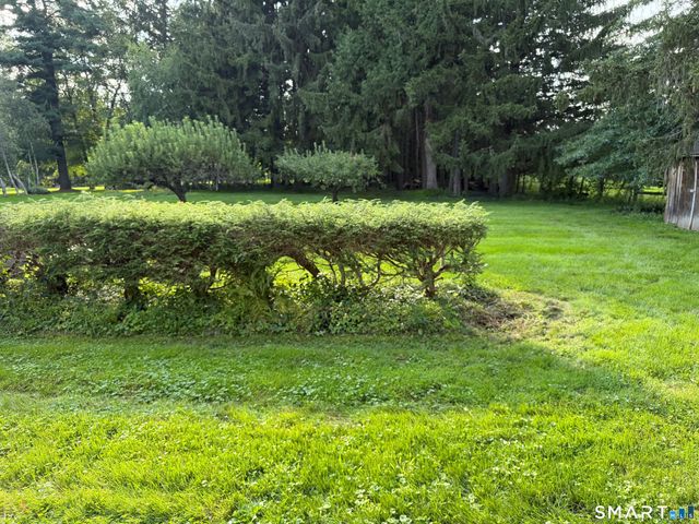 989 North Farms Road, Wallingford, CT 06492