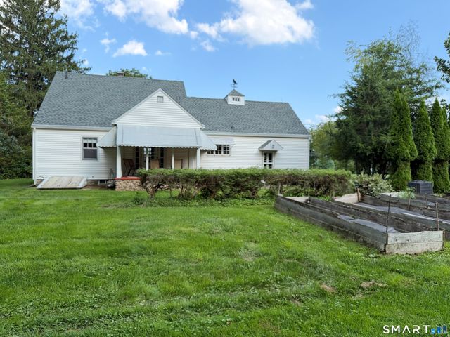 989 North Farms Road, Wallingford, CT 06492