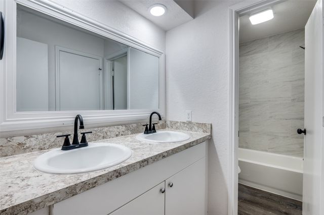2166 E Arkansas Lane, Arlington, TX 76014