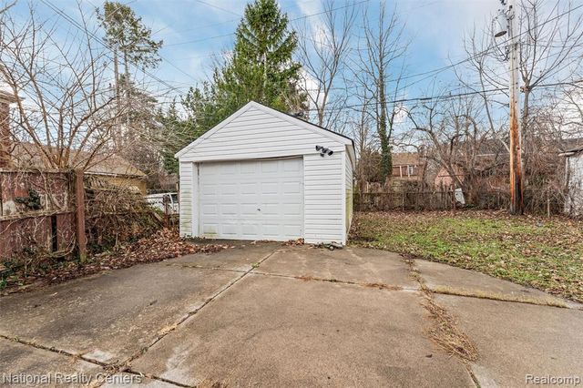 5525 Cadieux Road, Detroit, MI 48224