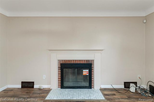 5525 Cadieux Road, Detroit, MI 48224