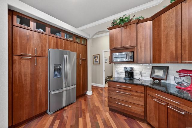 7 Alhaja Way, Hot Springs Village, AR 71909