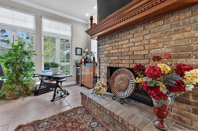 7 Alhaja Way, Hot Springs Village, AR 71909