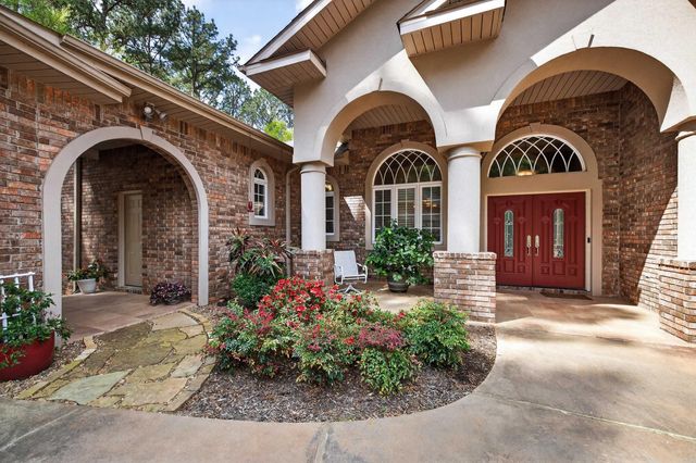 7 Alhaja Way, Hot Springs Village, AR 71909