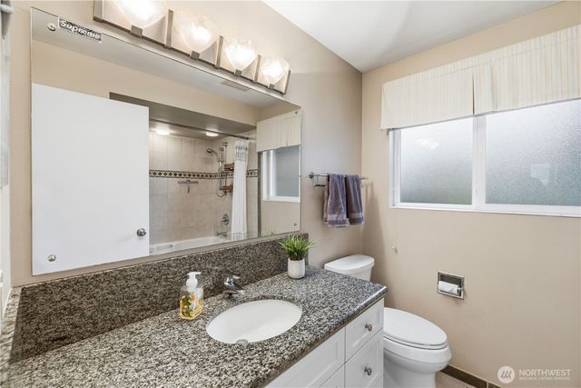 13635 SE 43rd Street, Bellevue, WA 98006