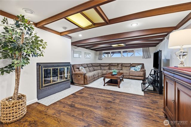 13635 SE 43rd Street, Bellevue, WA 98006