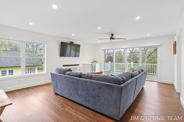 153 Elizabeth Street, Saugatuck City, MI 49453