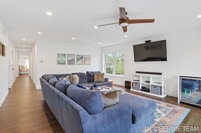 153 Elizabeth Street, Saugatuck City, MI 49453