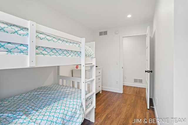 153 Elizabeth Street, Saugatuck City, MI 49453