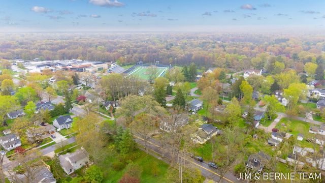 153 Elizabeth Street, Saugatuck City, MI 49453