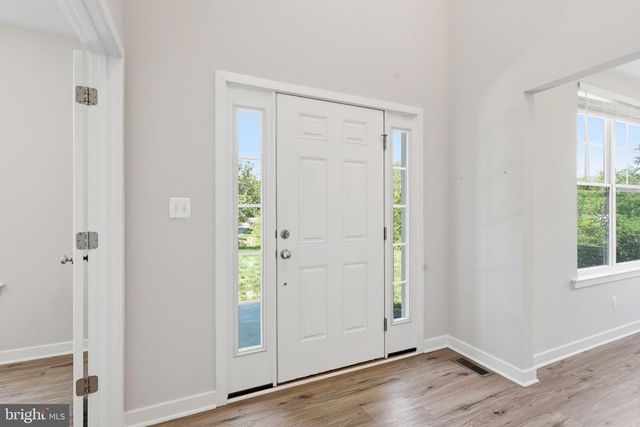 60 LEGACY LN, Fredericksburg, VA 22406