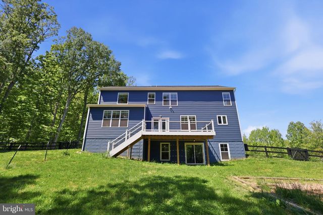 60 LEGACY LN, Fredericksburg, VA 22406