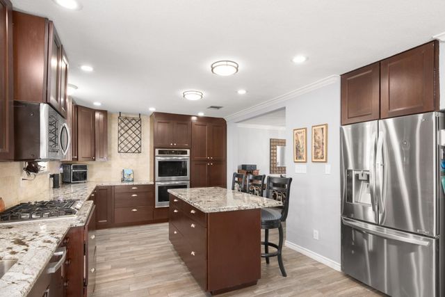 5443 Appleblossom Lane, Friendswood, TX 77546