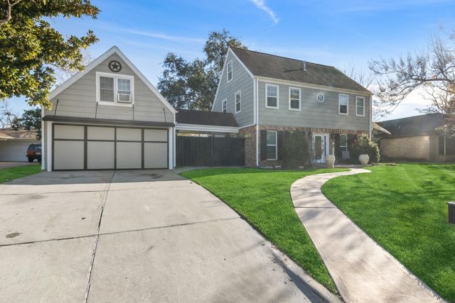 5443 Appleblossom Lane, Friendswood, TX 77546