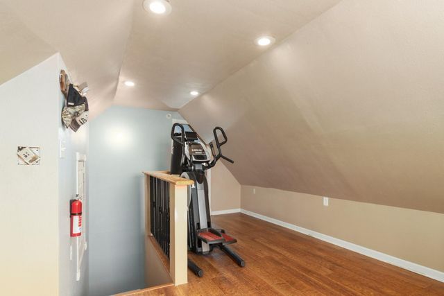 5443 Appleblossom Lane, Friendswood, TX 77546