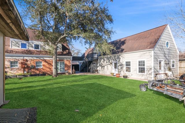 5443 Appleblossom Lane, Friendswood, TX 77546