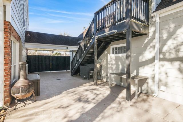 5443 Appleblossom Lane, Friendswood, TX 77546