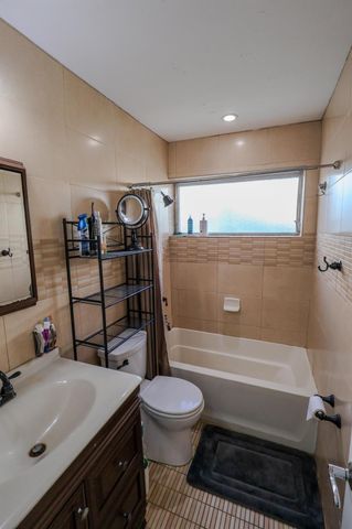 1611 NW 46th Street, Tamarac, FL 33309