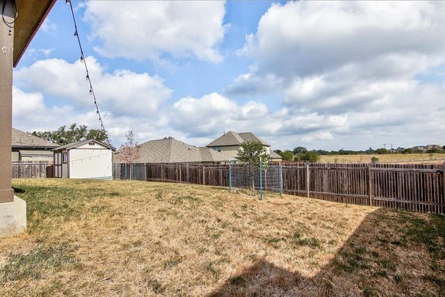 13409 Larrys LN, Manchaca, TX 78652