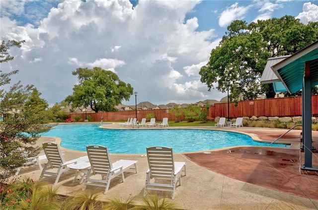 13409 Larrys LN, Manchaca, TX 78652