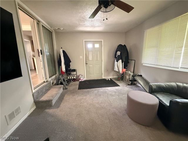 19107 Longview Avenue, Maple Heights, OH 44137