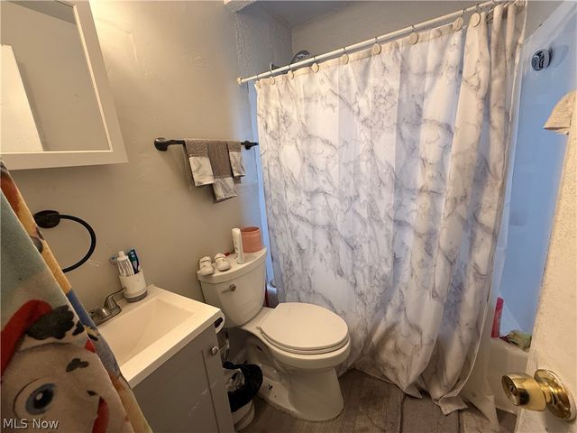 19107 Longview Avenue, Maple Heights, OH 44137