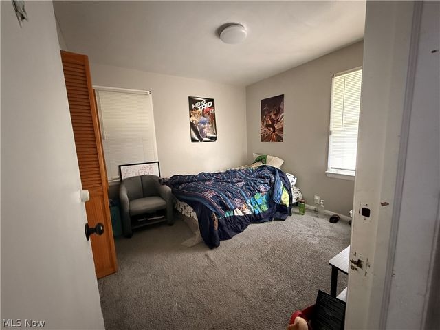 19107 Longview Avenue, Maple Heights, OH 44137