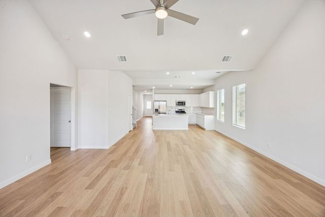 206 Fairlawn Drive, Princeton, TX 75071