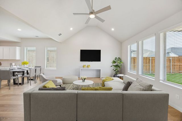 206 Fairlawn Drive, Princeton, TX 75071