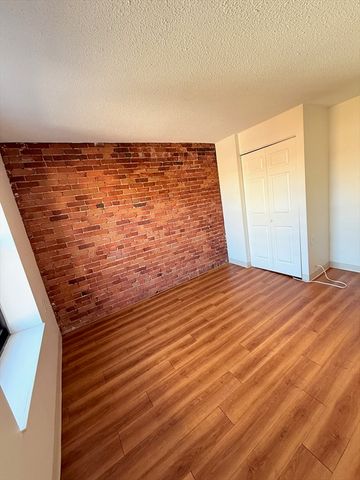 66 Westland Avenue 205, Boston, MA 02115