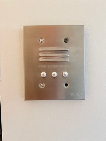 66 Westland Avenue 205, Boston, MA 02115