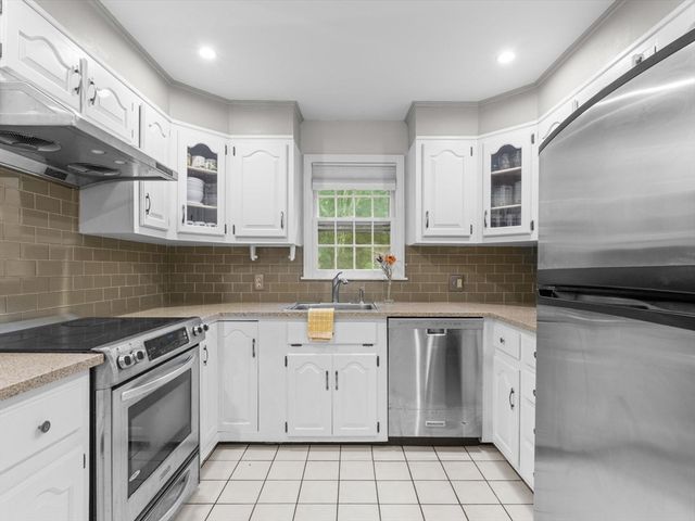 1 Longmeadow Road, Westborough, MA 01581