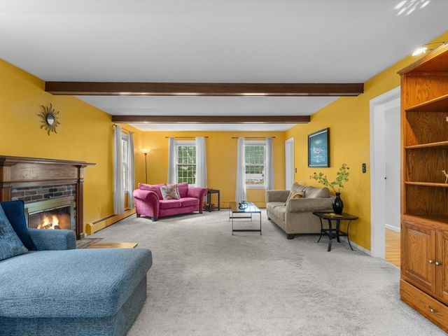 1 Longmeadow Road, Westborough, MA 01581
