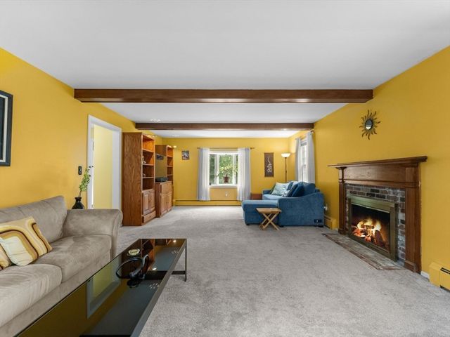 1 Longmeadow Road, Westborough, MA 01581