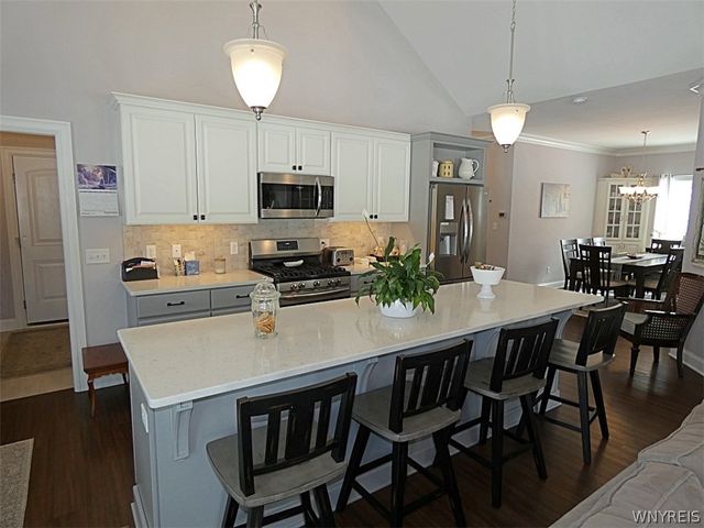 6385 Boston State Road 26, Hamburg, NY 14075