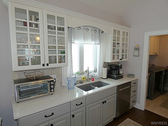 6385 Boston State Road 26, Hamburg, NY 14075