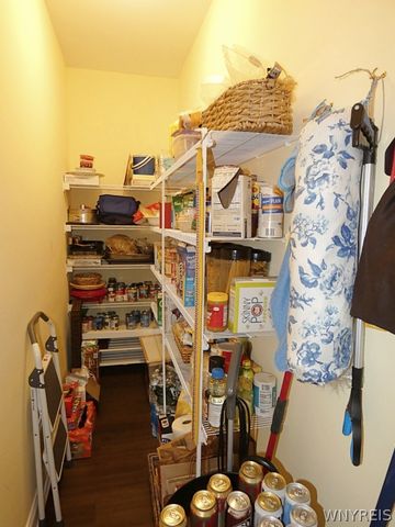 6385 Boston State Road 26, Hamburg, NY 14075