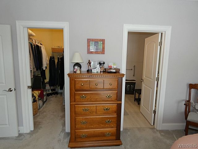 6385 Boston State Road 26, Hamburg, NY 14075