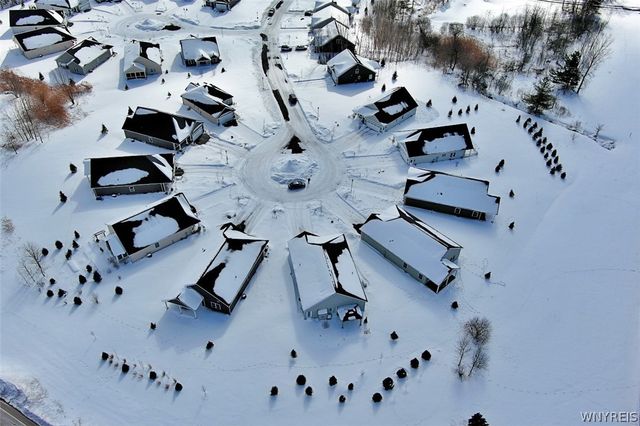 6385 Boston State Road 26, Hamburg, NY 14075