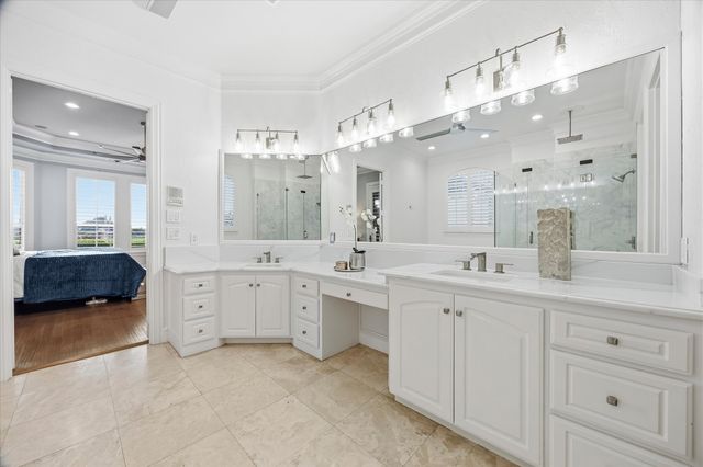 1572 Rabbit Ridge Road, Heath, TX 75032