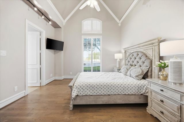 1572 Rabbit Ridge Road, Heath, TX 75032