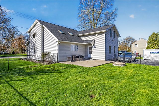 620 Latta Road, Greece, NY 14612