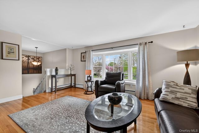 1 Pommel Drive, Newburgh, NY 12550
