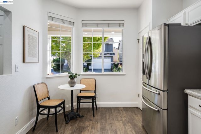 25528 Conley Downs Dr, Castro Valley, CA 94552